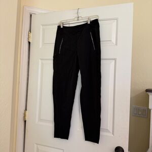 Athleta High Rise Trekkie North Black Zipper Pocket Jogger Pants Size 6